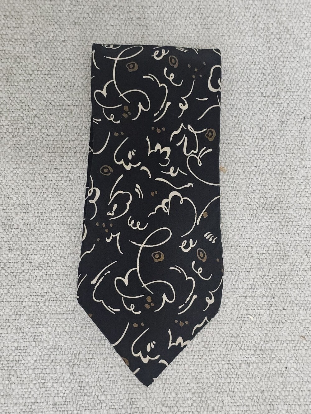 Vintage Valentino Cravatte 100% Silk Tie 59" Made in Italy Black Gold Abstract